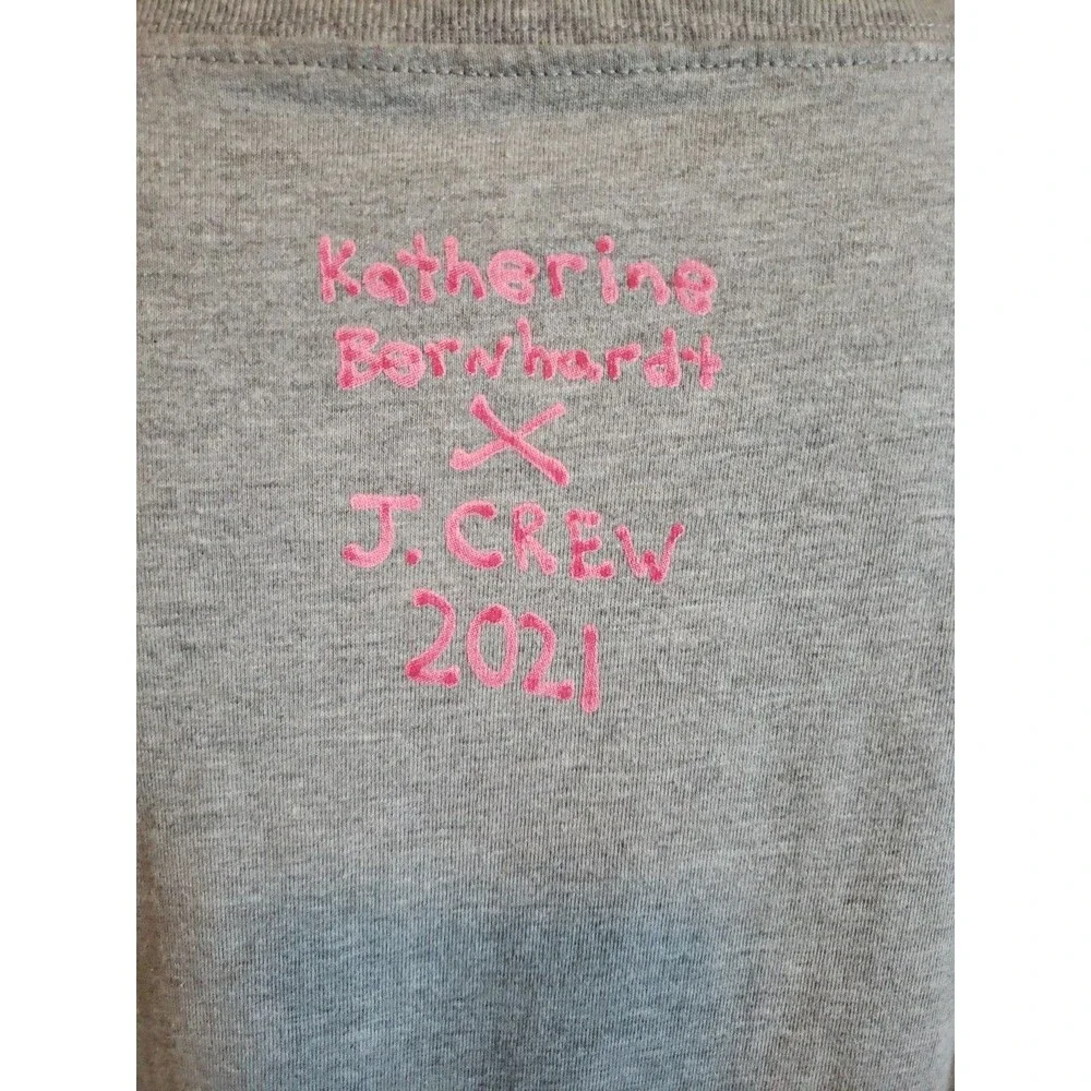 J.CREW x Katherine Bernhardt Top Collab Women's Sz. M Gray Tee Graphic NY Shirt